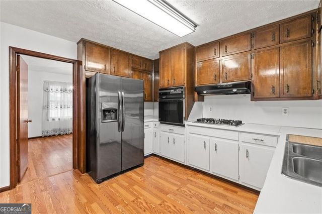 4578 CRAGHILL Circle, Stone Mountain, GA 30083