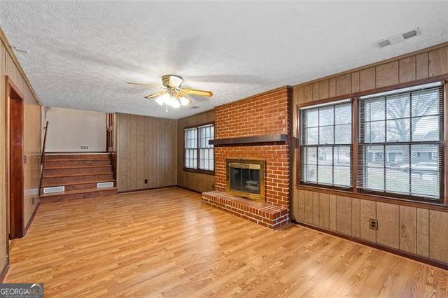 4578 CRAGHILL Circle, Stone Mountain, GA 30083