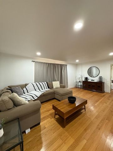 1531 Princeton Ave, Stockton, CA 95204