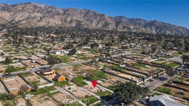 87 W Mariposa, Altadena, CA 91001