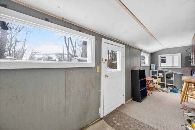 927 W 6th Street, Bloomington, IN 47404