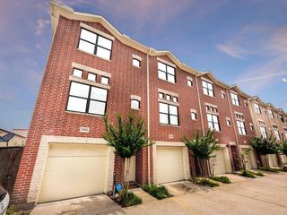 2710 Hullsmith Drive 1004, Houston, TX 77063