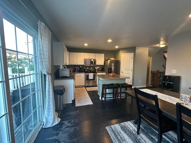 2616 Calgary, Lexington, KY 40509