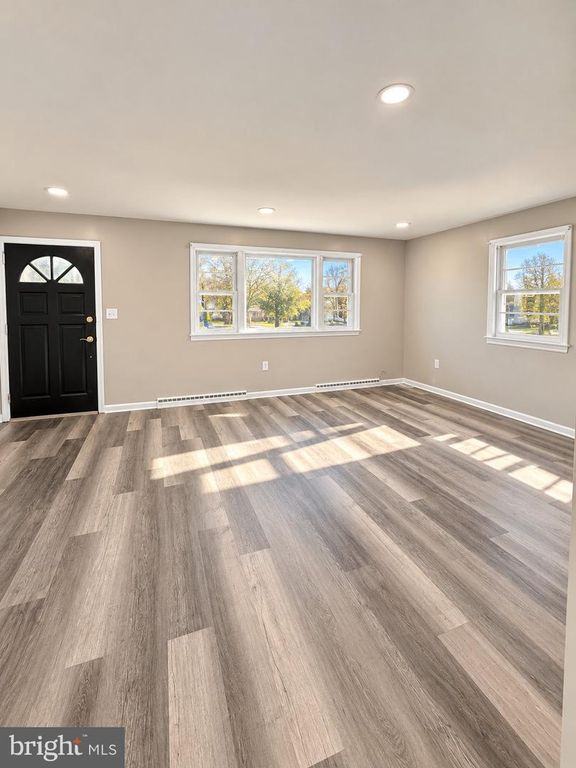 237 NEW HILLCREST AVE, EWING TWP, NJ 08638 — photo 2