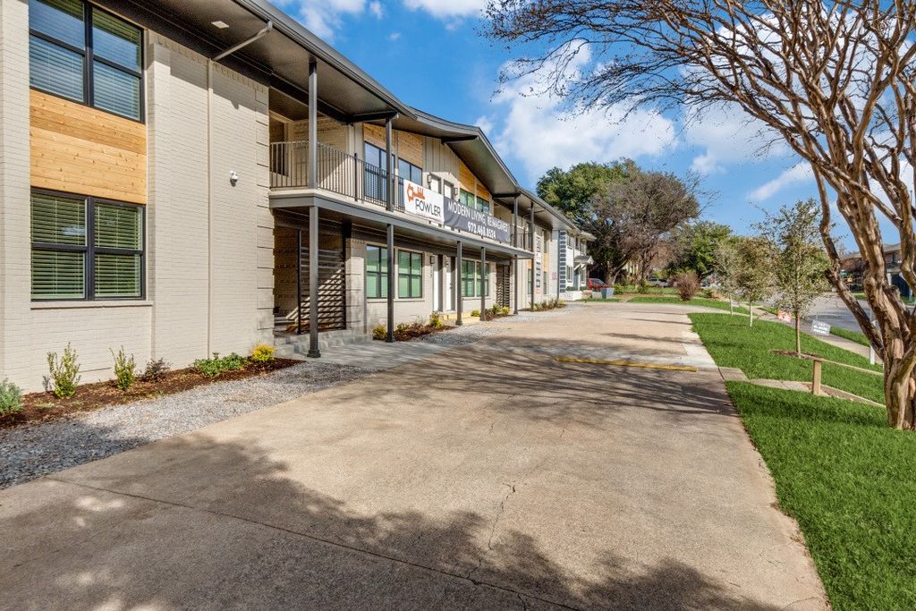 5917 Gaston Avenue 105, Dallas, TX 75214