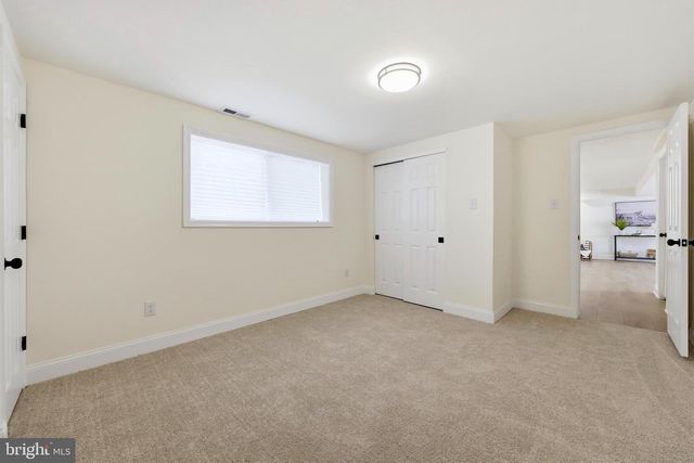 10 WINDY DR, Blackwood, NJ 08012