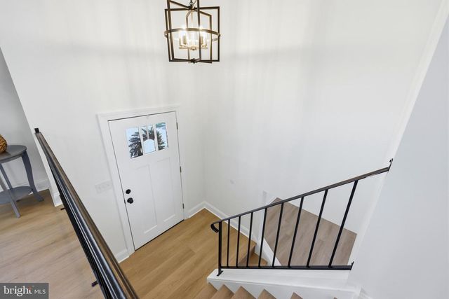 10 WINDY DR, Blackwood, NJ 08012