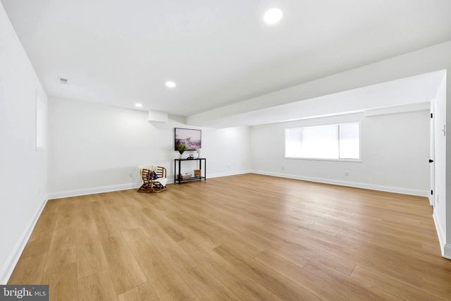 10 WINDY DR, Blackwood, NJ 08012