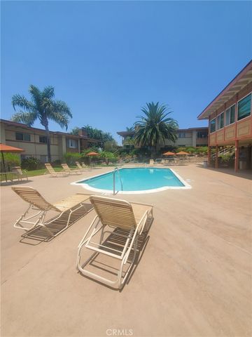 6812 Hyde Park B, San Diego, CA 92119