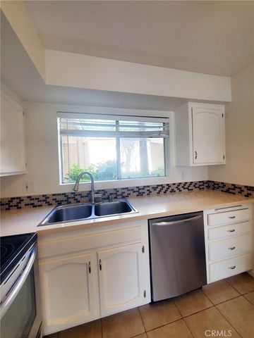 6812 Hyde Park B, San Diego, CA 92119
