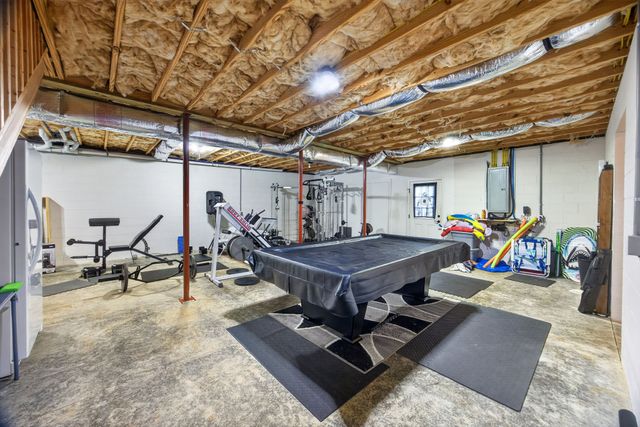 7836 Platinum Cir, Baxter, TN 38544