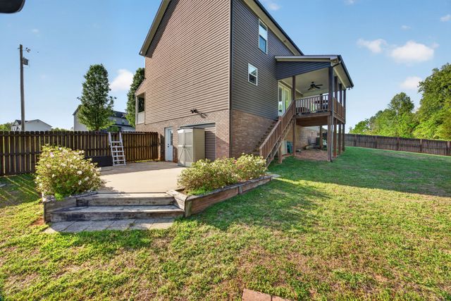 7836 Platinum Cir, Baxter, TN 38544