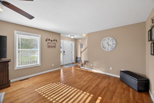 7836 Platinum Cir, Baxter, TN 38544