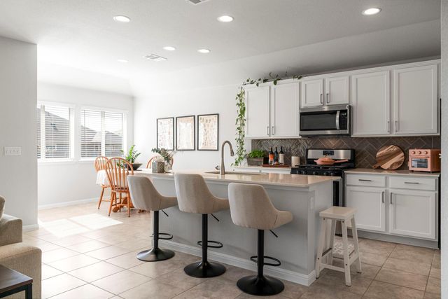 10305 Bankhead DR, Austin, TX 78747