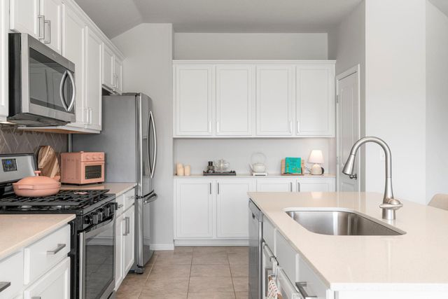 10305 Bankhead DR, Austin, TX 78747