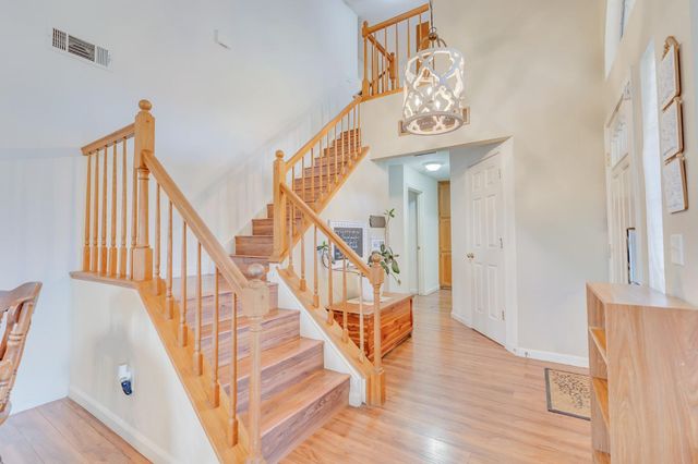 2149 McKinley Ct, Los Banos, CA 93635