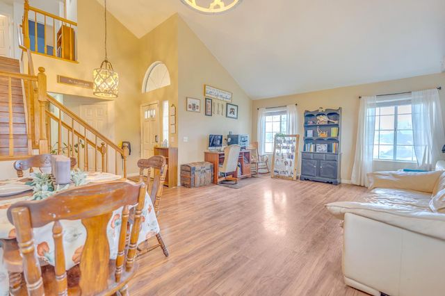 2149 McKinley Ct, Los Banos, CA 93635