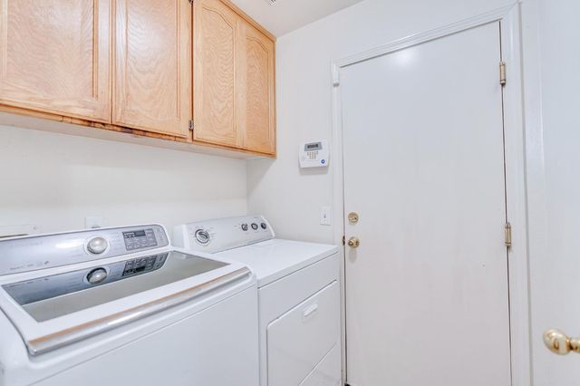 2149 McKinley Ct, Los Banos, CA 93635