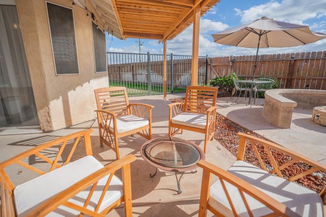 2149 McKinley Ct, Los Banos, CA 93635