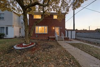 16891 Avon Avenue, Detroit, MI 48219