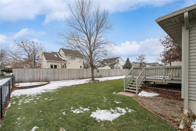 385 W 34th Avenue, Marion, IA 52302