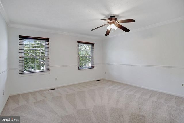2002 JONATHAN DR, Sterling, VA 20164