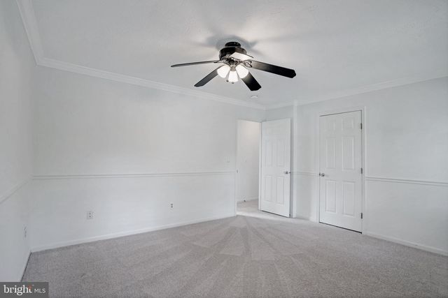 2002 JONATHAN DR, Sterling, VA 20164
