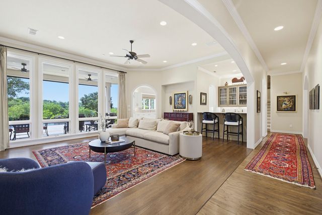 5760 Forest Highlands Drive, Fort Worth, TX 76132