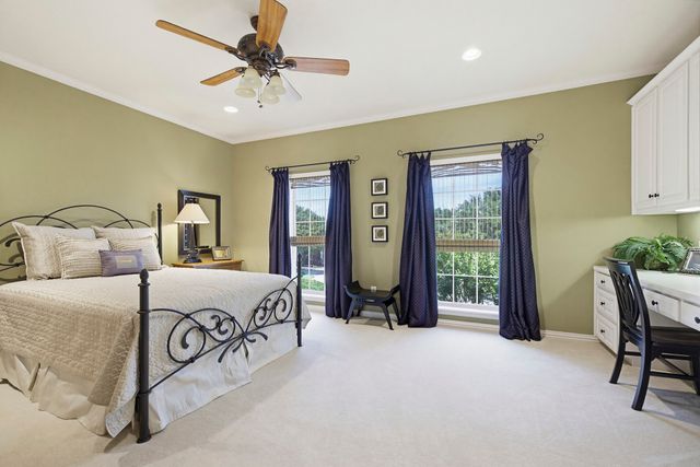 5760 Forest Highlands Drive, Fort Worth, TX 76132