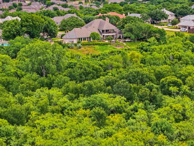 5760 Forest Highlands Drive, Fort Worth, TX 76132