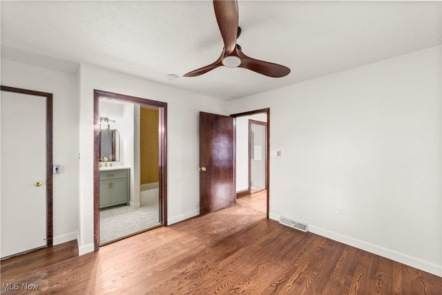 3918 W 160th Street, Cleveland, OH 44111