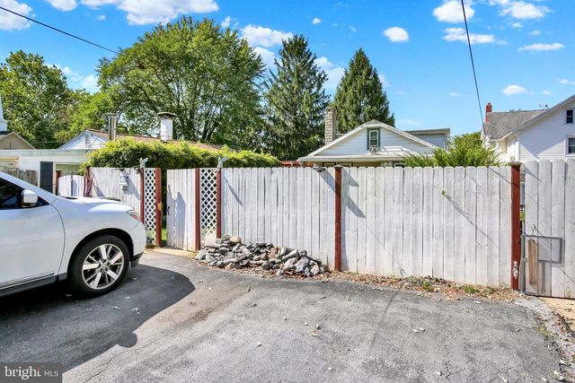 119 PENNWYN PL, Reading, PA 19607