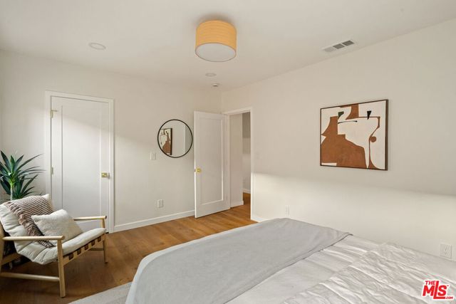 3749 W 59th Street, Los Angeles, CA 90043