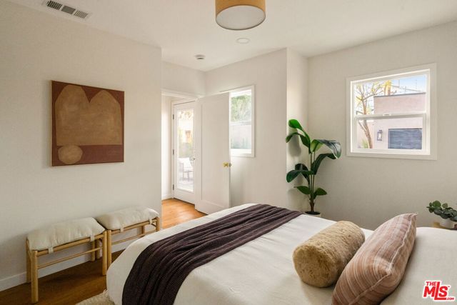 3749 W 59th Street, Los Angeles, CA 90043