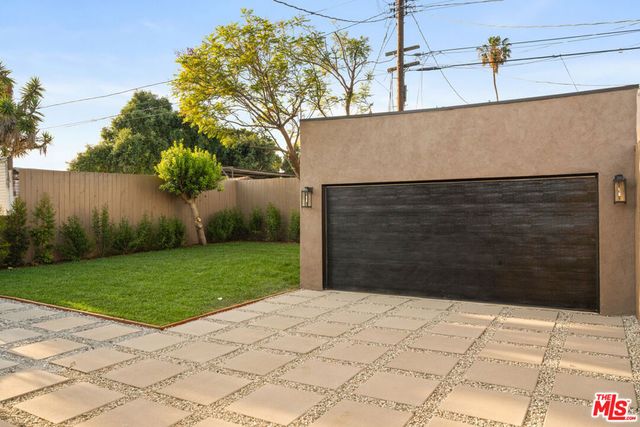 3749 W 59th Street, Los Angeles, CA 90043