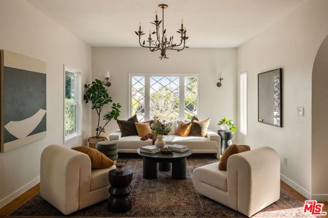 3749 W 59th Street, Los Angeles, CA 90043
