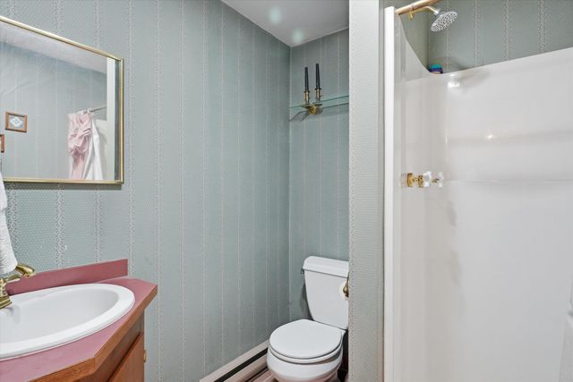 17 Woodhill Road, Bow, NH 03304