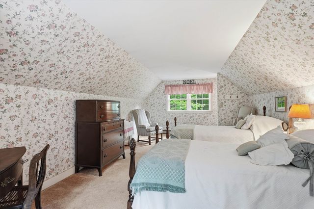 17 Woodhill Road, Bow, NH 03304