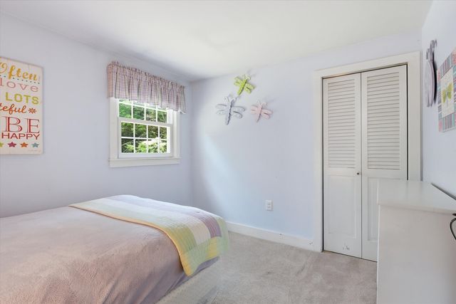 17 Woodhill Road, Bow, NH 03304