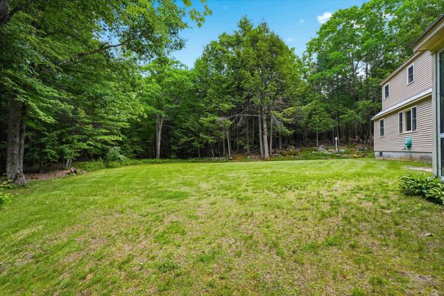 17 Woodhill Road, Bow, NH 03304