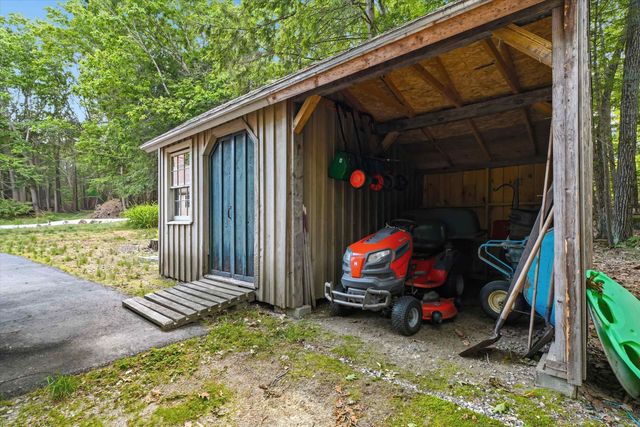 17 Woodhill Road, Bow, NH 03304