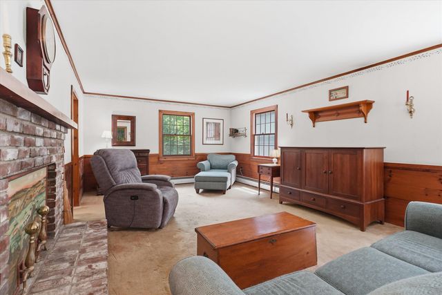 17 Woodhill Road, Bow, NH 03304