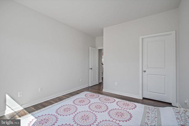 2094 WHITHORN HILL, Jeffersonton, VA 22724
