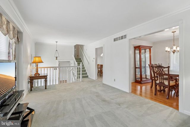 2565 BROOKFIELD ST, Vineland, NJ 08361