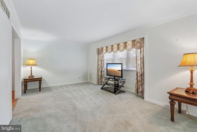 2565 BROOKFIELD ST, Vineland, NJ 08361