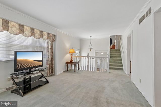2565 BROOKFIELD ST, Vineland, NJ 08361