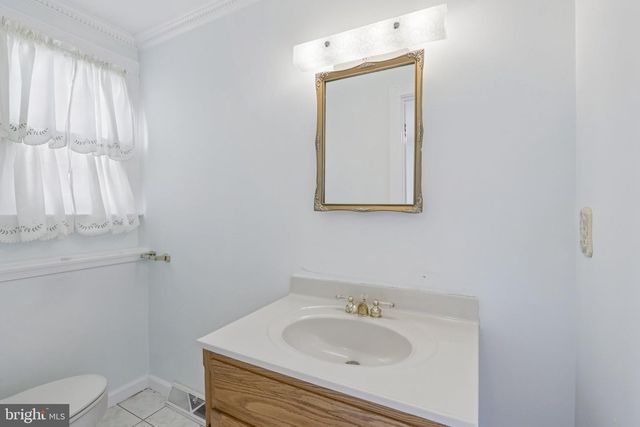 2565 BROOKFIELD ST, Vineland, NJ 08361
