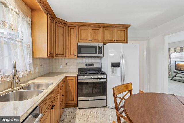 2565 BROOKFIELD ST, Vineland, NJ 08361