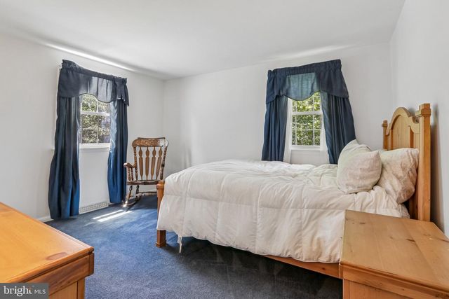 2565 BROOKFIELD ST, Vineland, NJ 08361
