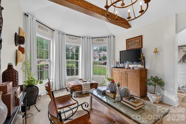 725 Fawns Glen Place, Lake Wylie, SC 29710
